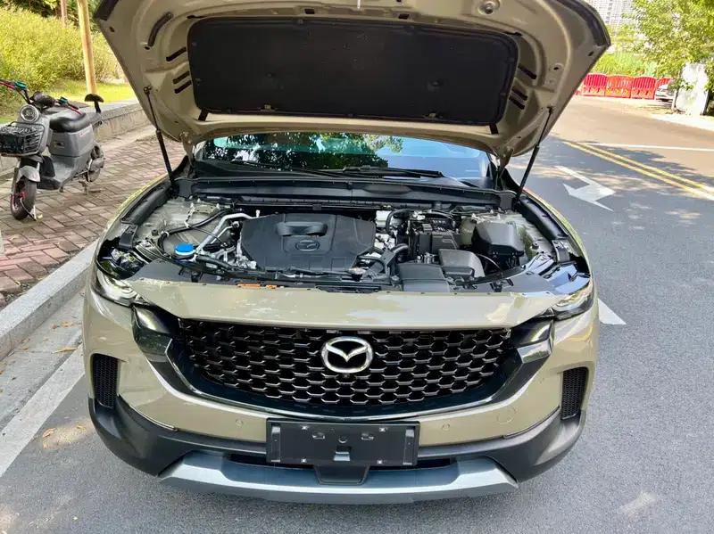 Mazda CX-50 2023 2.5L Automatic Premium Edition — миниатюра 13