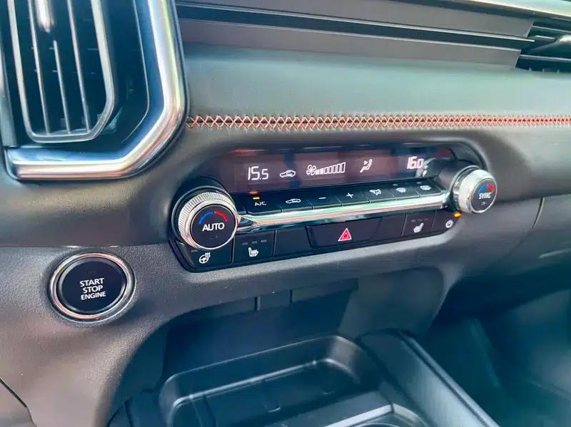 Mazda CX-50 2023 2.5L Automatic Premium Edition — миниатюра 15