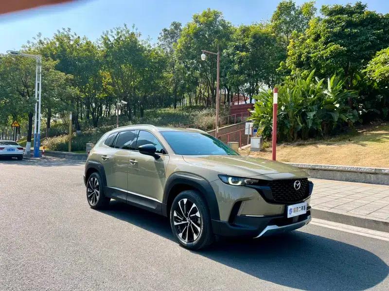 Mazda CX-50 2023 2.5L Automatic Premium Edition — миниатюра 3