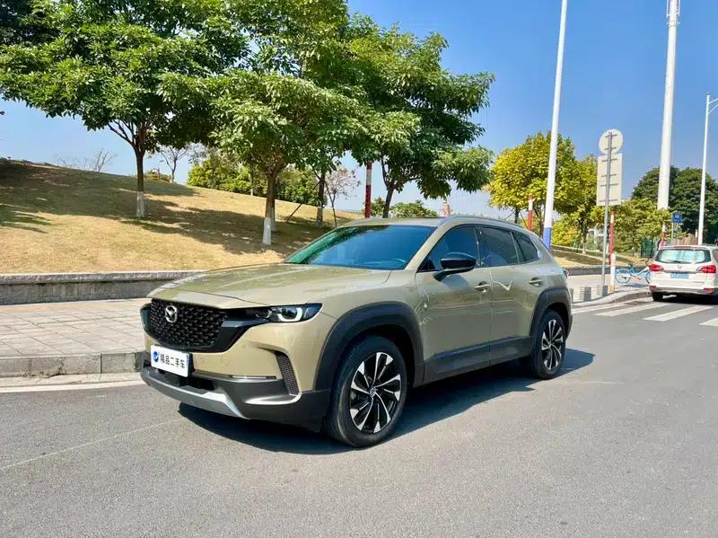 Mazda CX-50 2023 2.5L Automatic Premium Edition — миниатюра 24