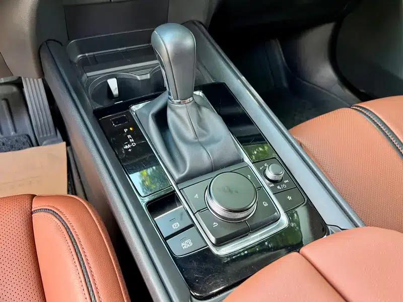 Mazda CX-50 2023 2.5L Automatic Premium Edition — миниатюра 30
