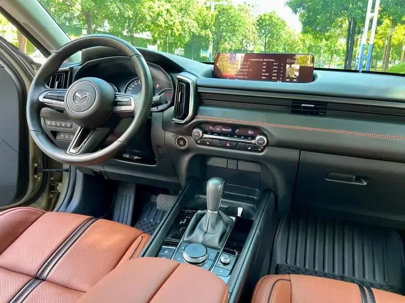 Mazda CX-50 2023 2.5L Automatic Premium Edition — миниатюра 33