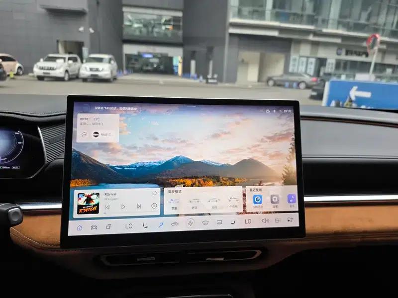 Mazda EZ-6 2024 Extended Range 200 Smart Edition — миниатюра 23