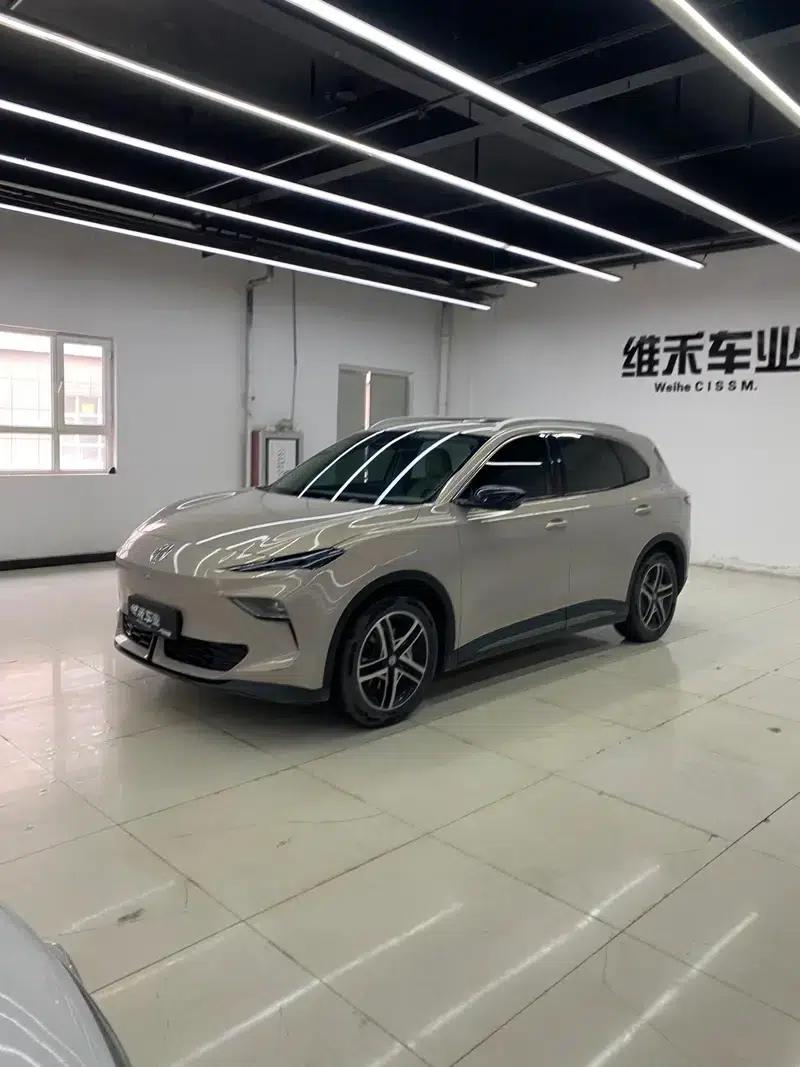 MG ES5 2025 525max Rear-Wheel Drive Intelligent Driving Edition — миниатюра 1