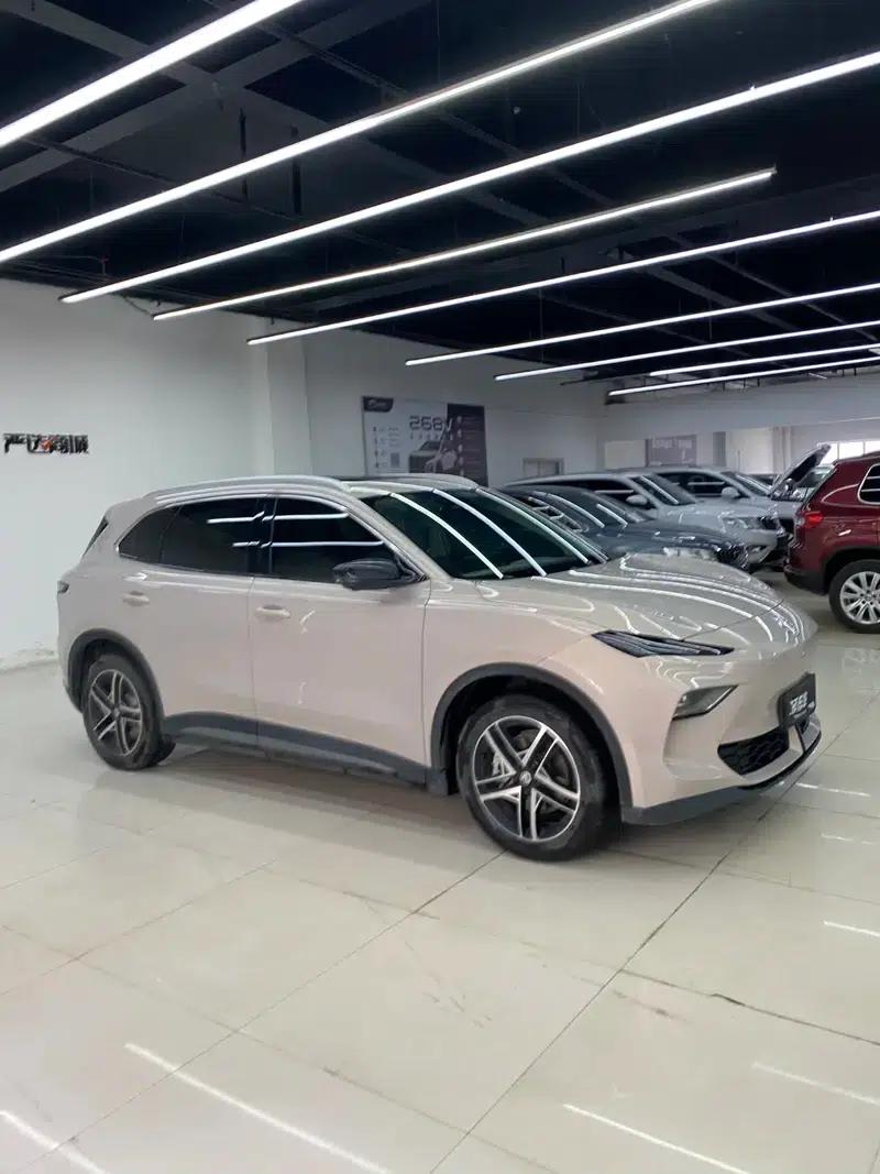 MG ES5 2025 525max Rear-Wheel Drive Intelligent Driving Edition — миниатюра 3