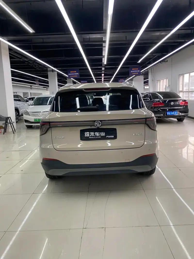 MG ES5 2025 525max Rear-Wheel Drive Intelligent Driving Edition — миниатюра 5