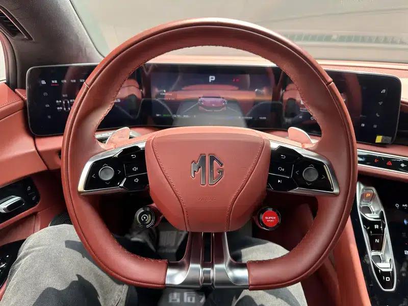 2024 MG Cyberster 501km Charming Edition — миниатюра 10