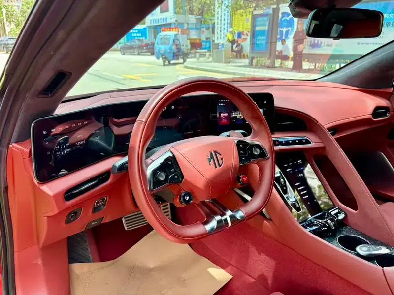 2024 MG Cyberster 580km/h Superb Edition — миниатюра 15