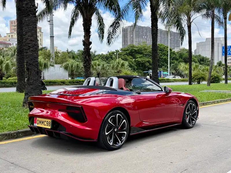 2024 MG Cyberster 580km/h Superb Edition — миниатюра 7