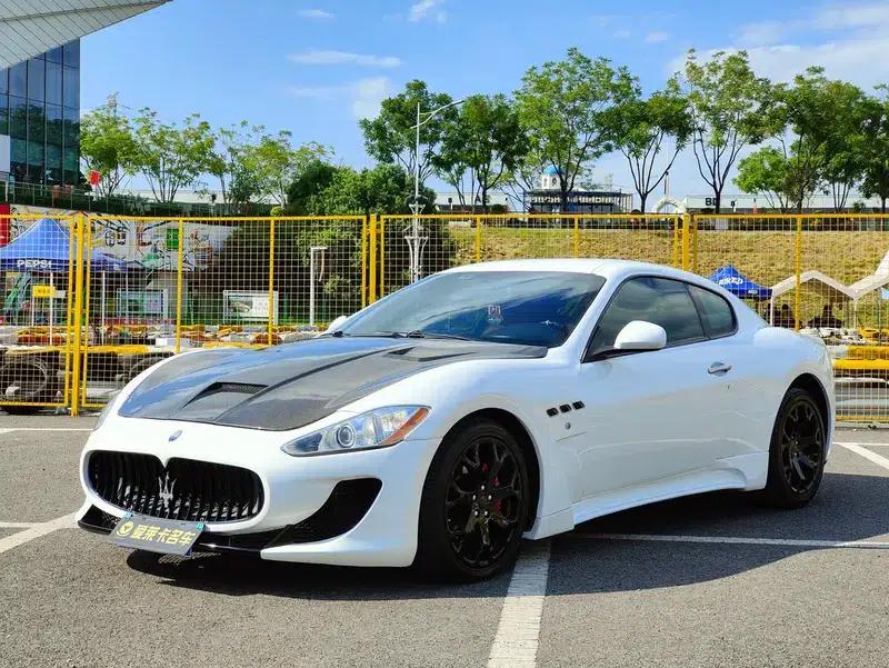 GranTurismo 2012 4.7L MC Stradale — миниатюра 1