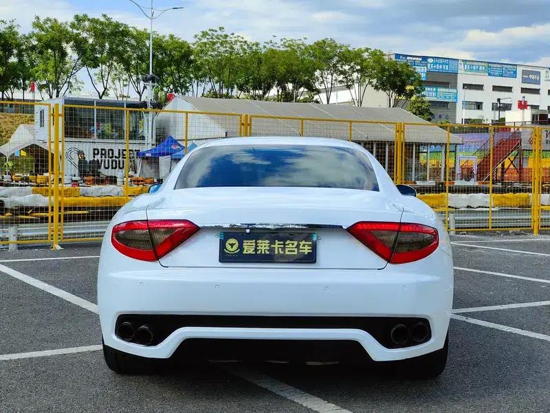 GranTurismo 2012 4.7L MC Stradale — миниатюра 5