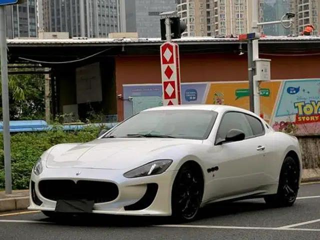 2013 GranTurismo 4.2L Automatic Rear-Wheel Drive 4-Seater (Parallel Import)