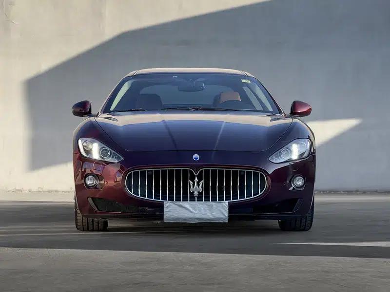2013 GranTurismo 4.2L Automatic Rear-Wheel Drive 4-Seater (Parallel Import) — миниатюра 2