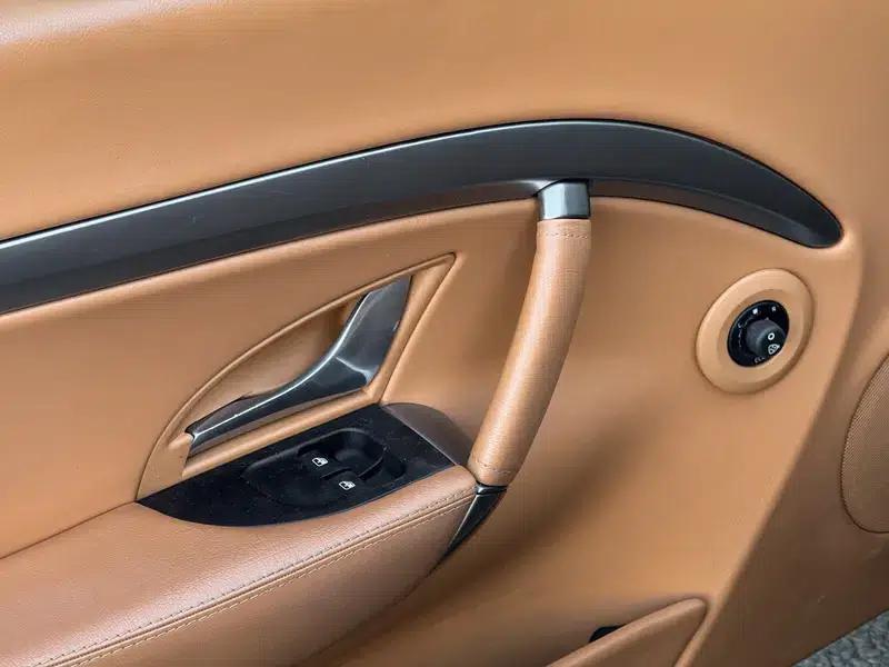 2013 GranTurismo 4.2L Automatic Rear-Wheel Drive 4-Seater (Parallel Import) — миниатюра 17