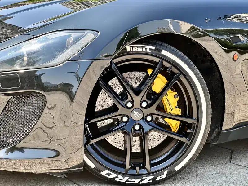 GranTurismo 2012 4.7L MC Stradale — миниатюра 13