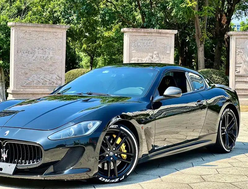 GranTurismo 2012 4.7L MC Stradale — миниатюра 14