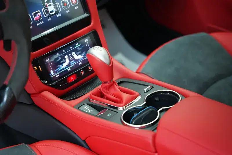 GranTurismo 2013 4.7L Sport Automatic — миниатюра 11