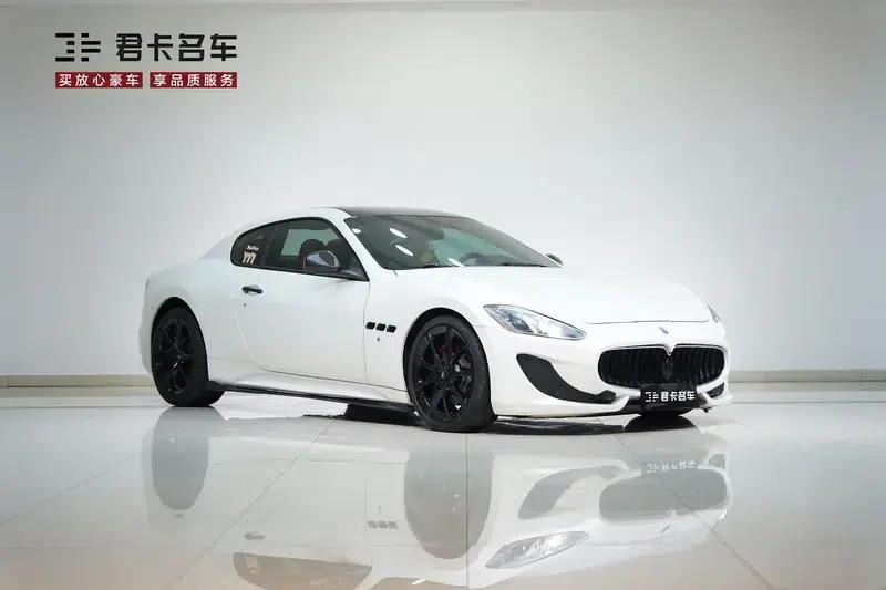 GranTurismo 2013 4.7L Sport Automatic — миниатюра 3