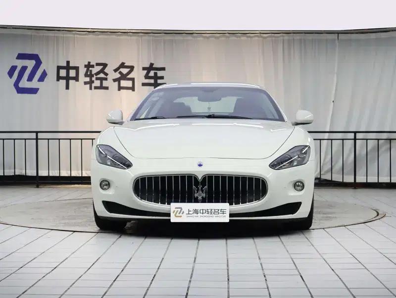 2013 GranTurismo 4.2L Automatic Rear-Wheel Drive 4-Seater (Parallel Import) — миниатюра 2