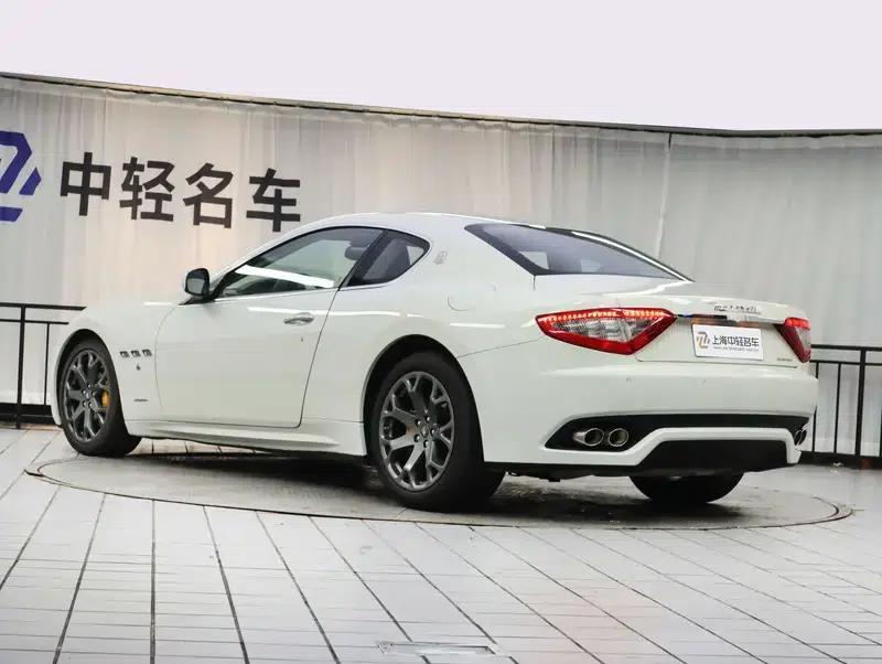 2013 GranTurismo 4.2L Automatic Rear-Wheel Drive 4-Seater (Parallel Import) — миниатюра 4