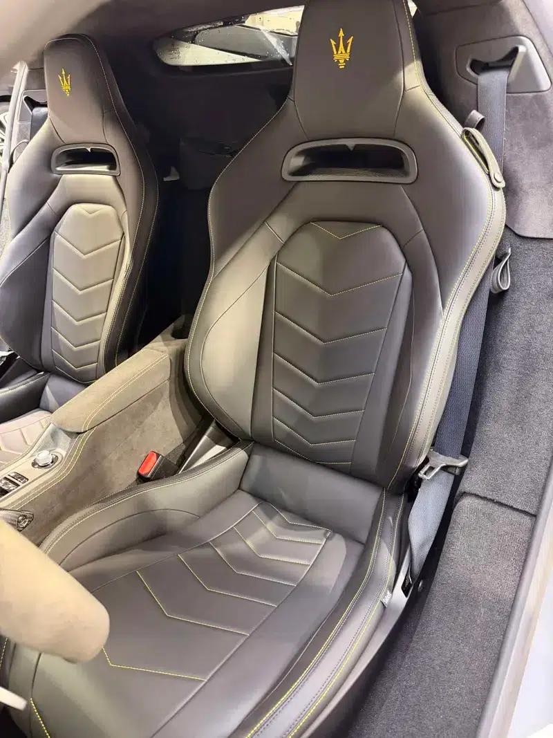 Maserati MC20 2023 3.0T Standard Edition — миниатюра 7