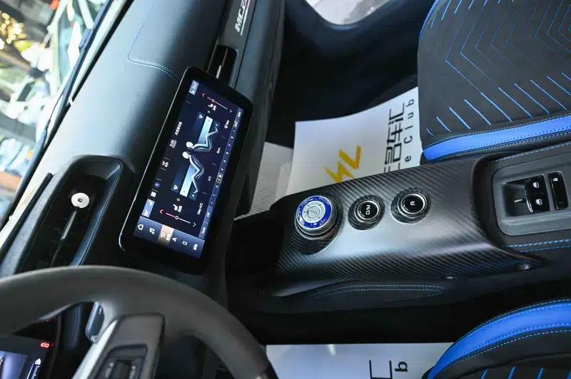 Maserati MC20 2023 3.0T Standard Edition — миниатюра 12