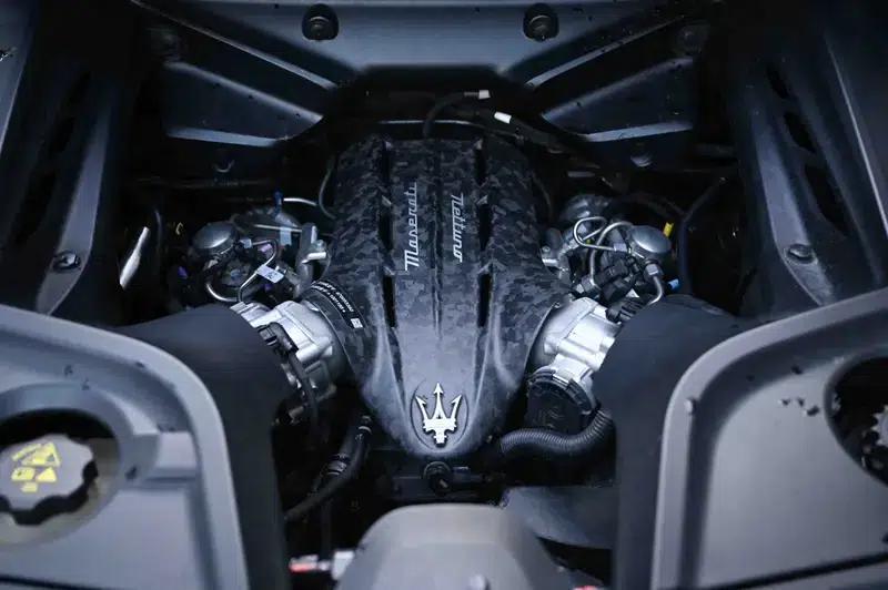 Maserati MC20 2023 3.0T Standard Edition — миниатюра 6