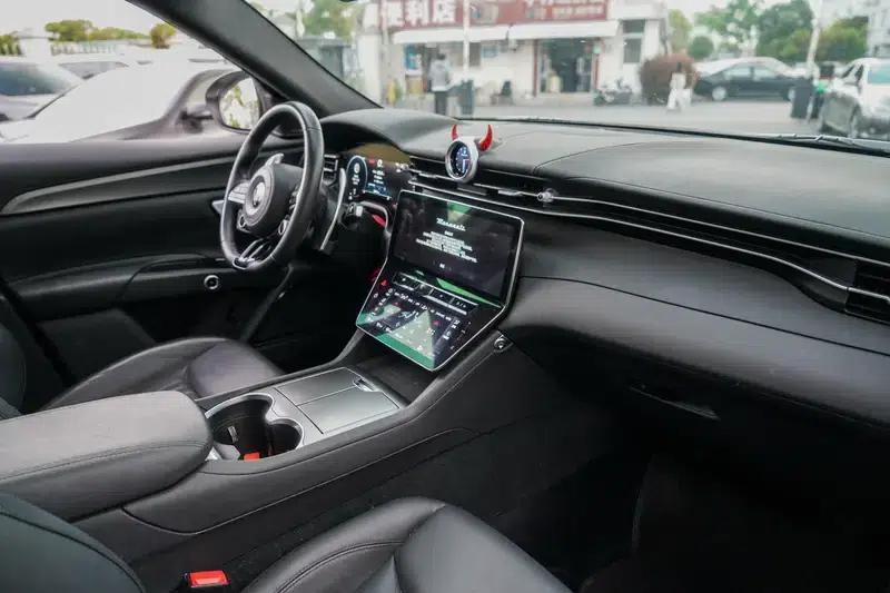 2023 Grecale 2.0T GT — миниатюра 14