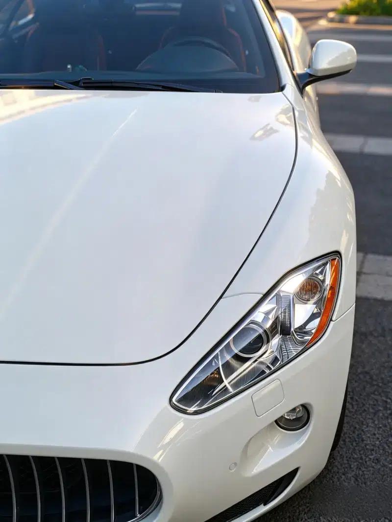 2012 GranCabrio 4.7L Sport — миниатюра 10