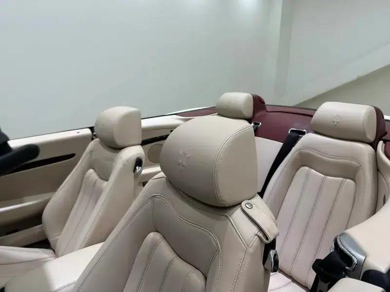 GranCabrio 2010 4.7L Automatic — миниатюра 9