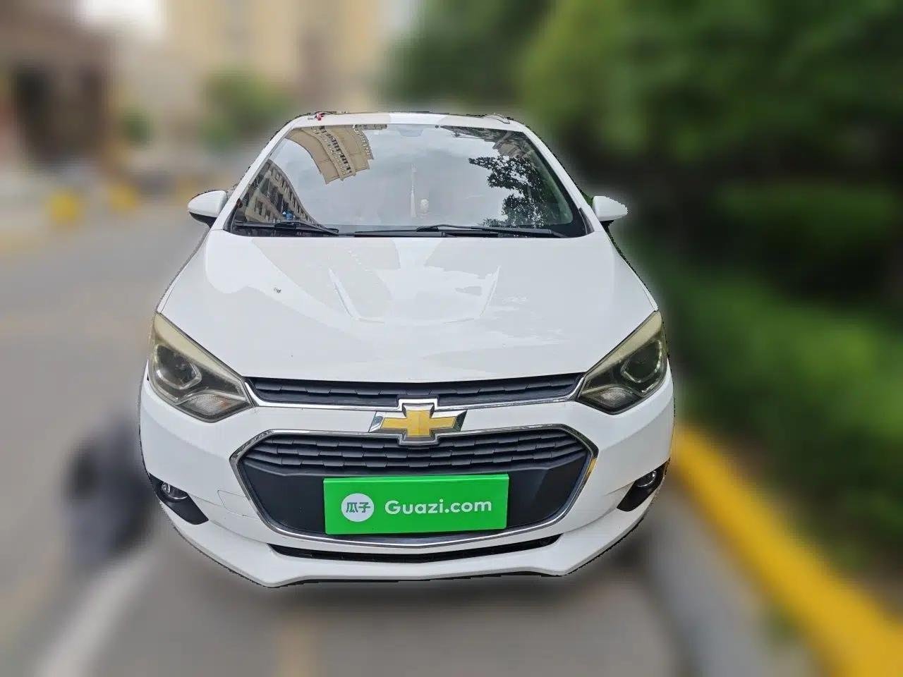 Chevrolet Lova RV 2016 1.5L Automatic FunDrive Edition — миниатюра 2