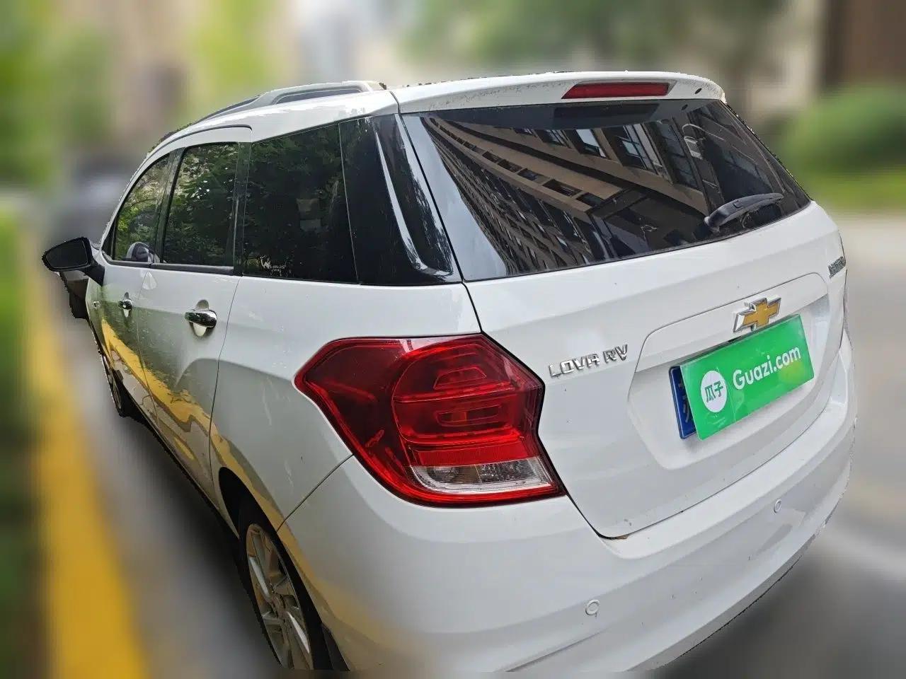 Chevrolet Lova RV 2016 1.5L Automatic FunDrive Edition — миниатюра 4