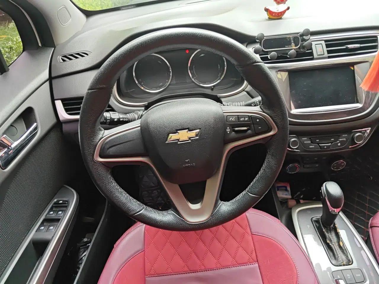 Chevrolet Lova RV 2016 1.5L Automatic FunDrive Edition — миниатюра 10
