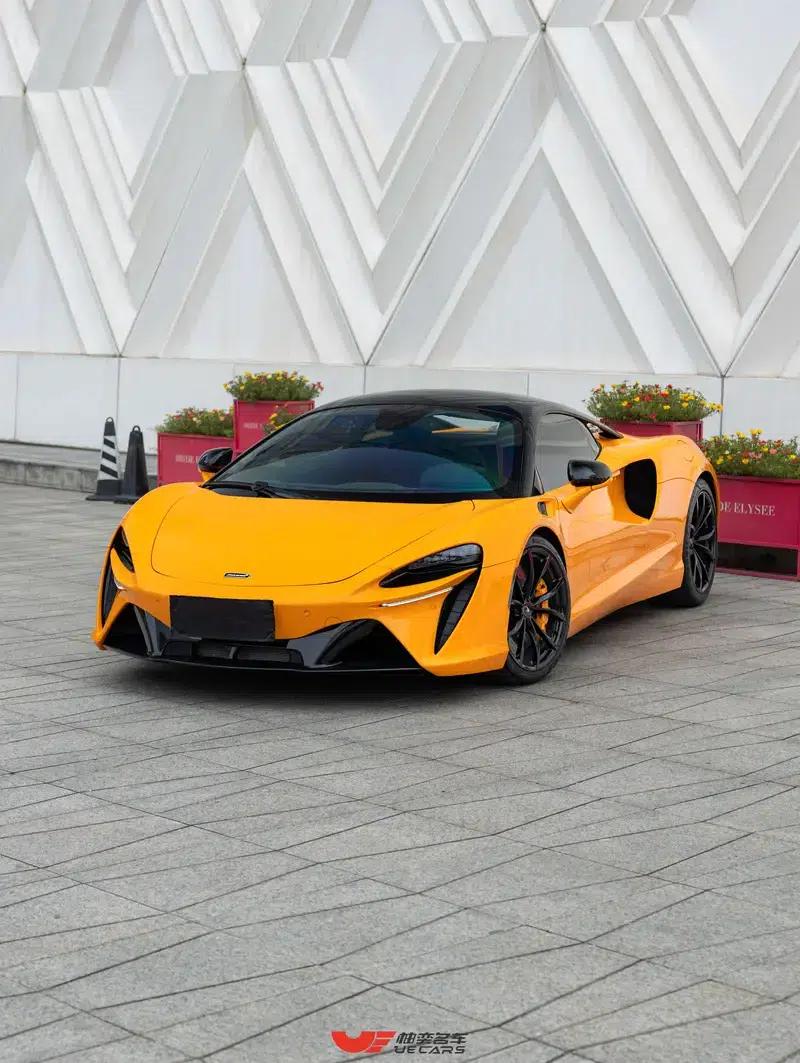 McLaren Artura 2023 3.0T PHEV Standard Edition — миниатюра 1