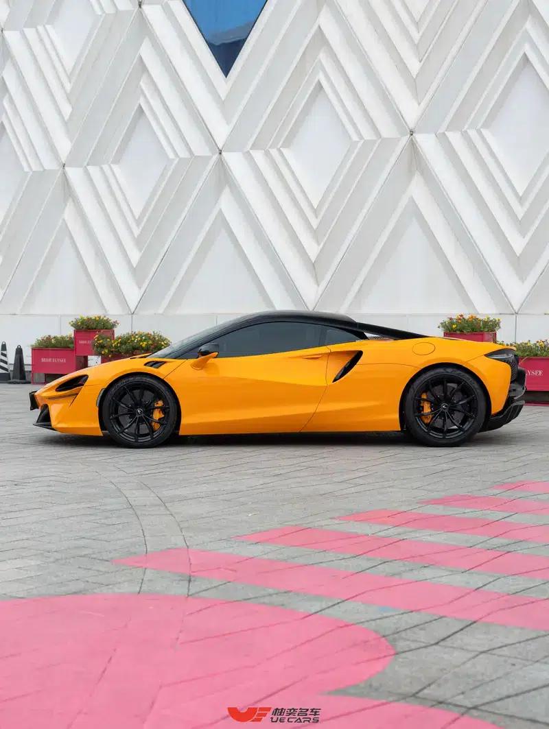 McLaren Artura 2023 3.0T PHEV Standard Edition — миниатюра 7