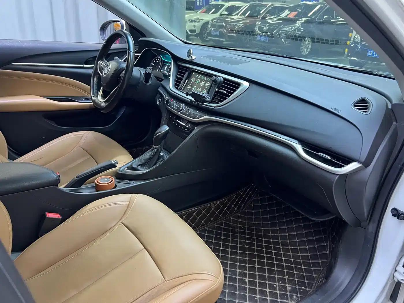 Buick Verano 2018 18T Automatic Flagship — миниатюра 12