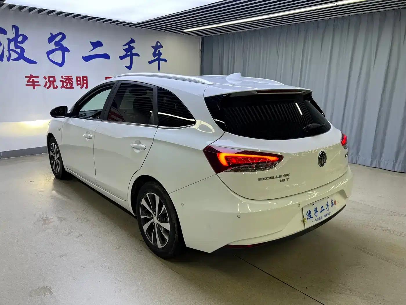 Buick Verano 2018 18T Automatic Flagship — миниатюра 20