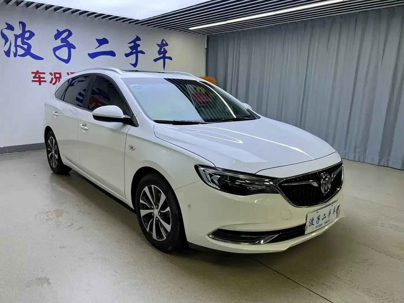 Buick Verano 2018 18T Automatic Flagship — миниатюра 3
