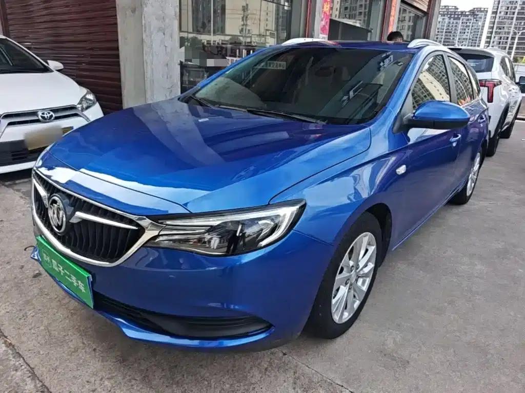 Buick Verano 2019 15T Dual-Clutch Connected Elite (National V Emission Standard) — миниатюра 1