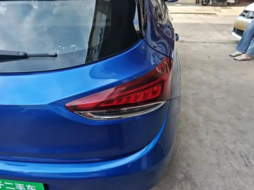 Buick Verano 2019 15T Dual-Clutch Connected Elite (National V Emission Standard) — миниатюра 8