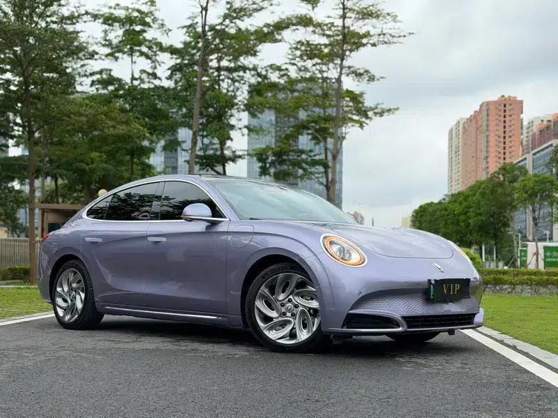 ORA Lightning Cat 2022 555km Premium Edition — миниатюра 3