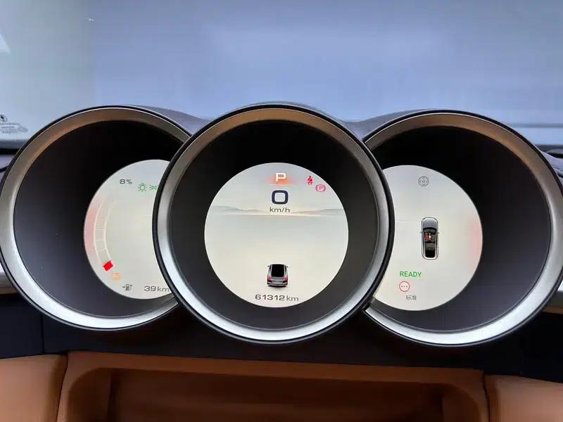 ORA Lightning Cat 2022 555km Premium Edition — миниатюра 12