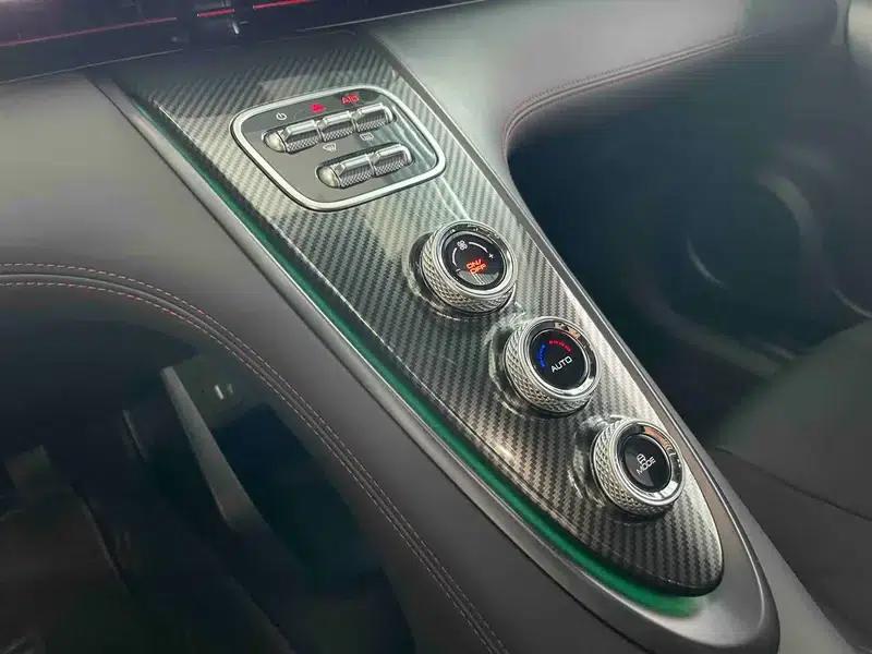 ORA Lightning Cat 2022 555km Premium Edition — миниатюра 14
