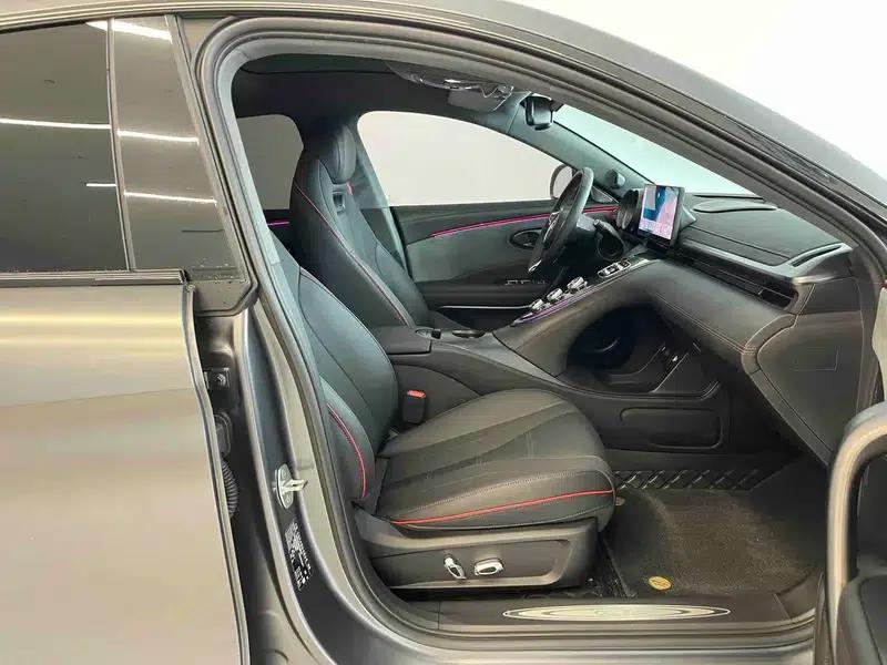 ORA Lightning Cat 2022 555km Premium Edition — миниатюра 18