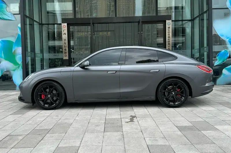 ORA Lightning Cat 2024 Model 555km Luxury Edition — миниатюра 4
