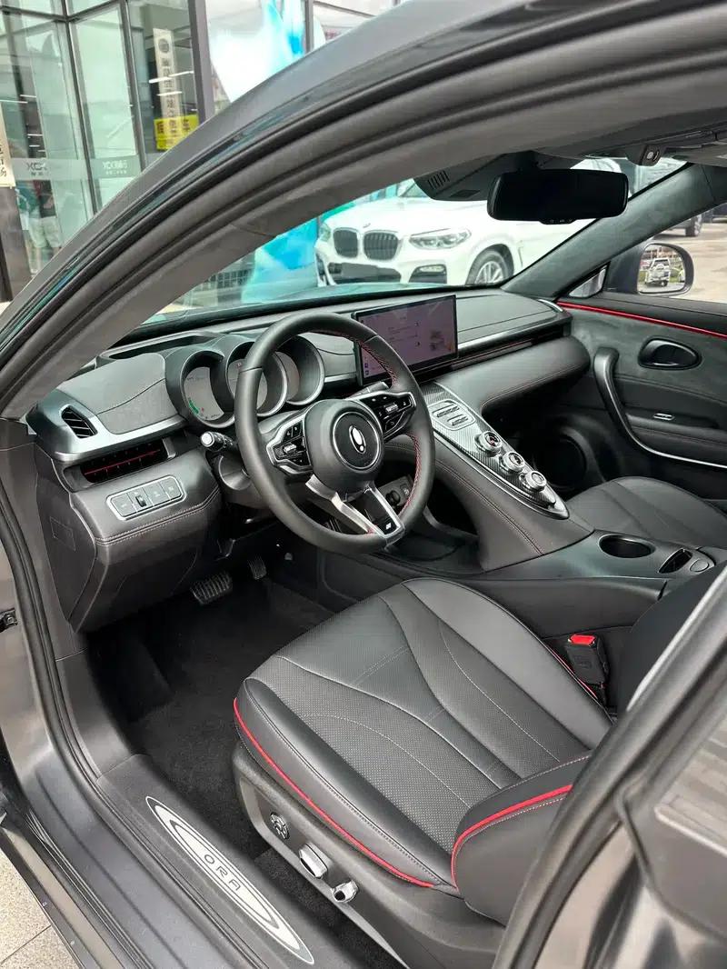 ORA Lightning Cat 2024 Model 555km Luxury Edition — миниатюра 8