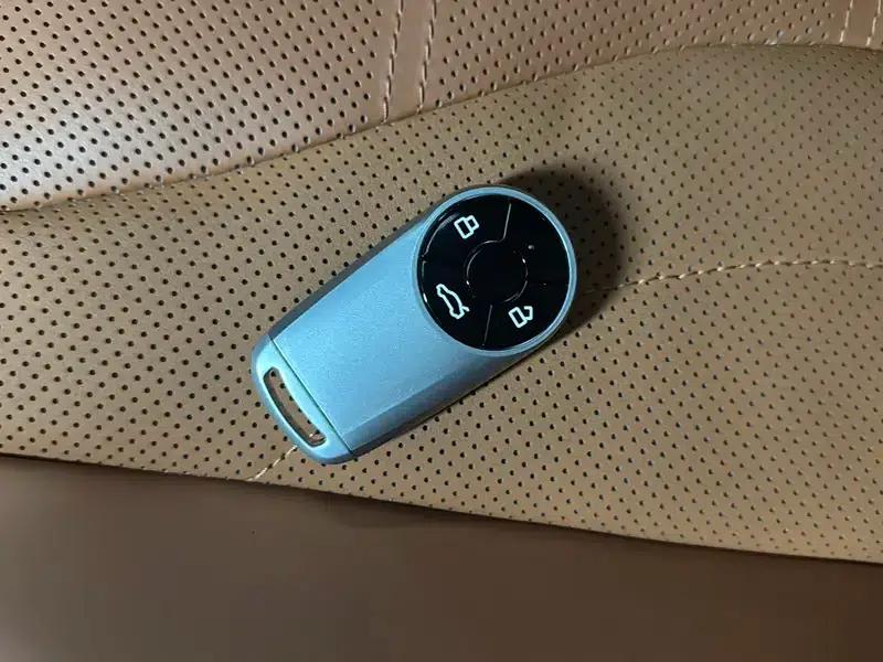 ORA Lightning Cat 2022 555km Premium Edition — миниатюра 11