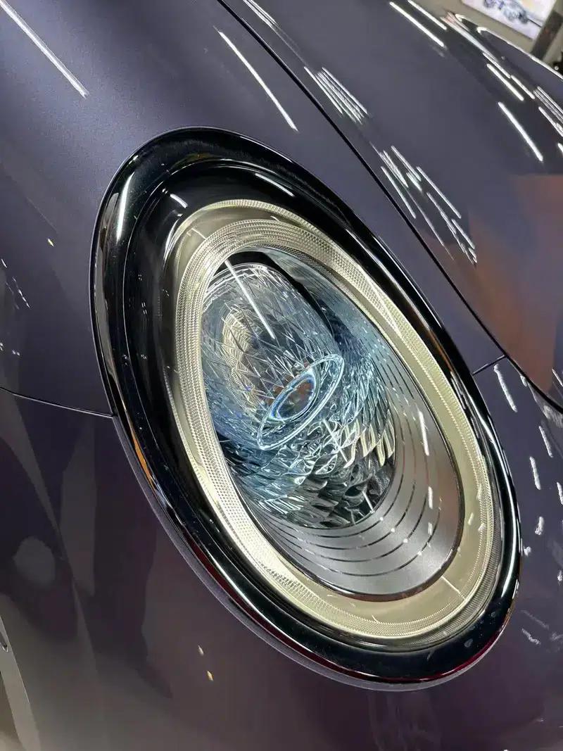 ORA Lightning Cat 2022 555km Premium Edition — миниатюра 10