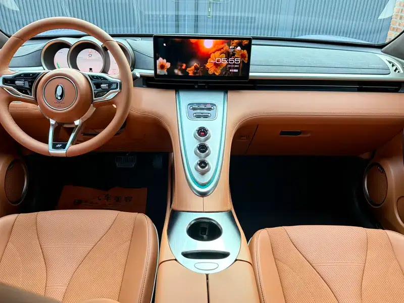 ORA Lightning Cat 2022 555km Premium Edition — миниатюра 8