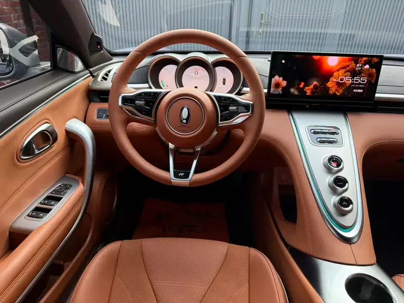 ORA Lightning Cat 2022 555km Premium Edition — миниатюра 9